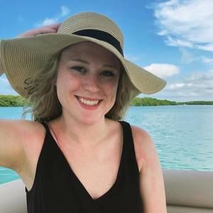 Meet your Posher, Halle